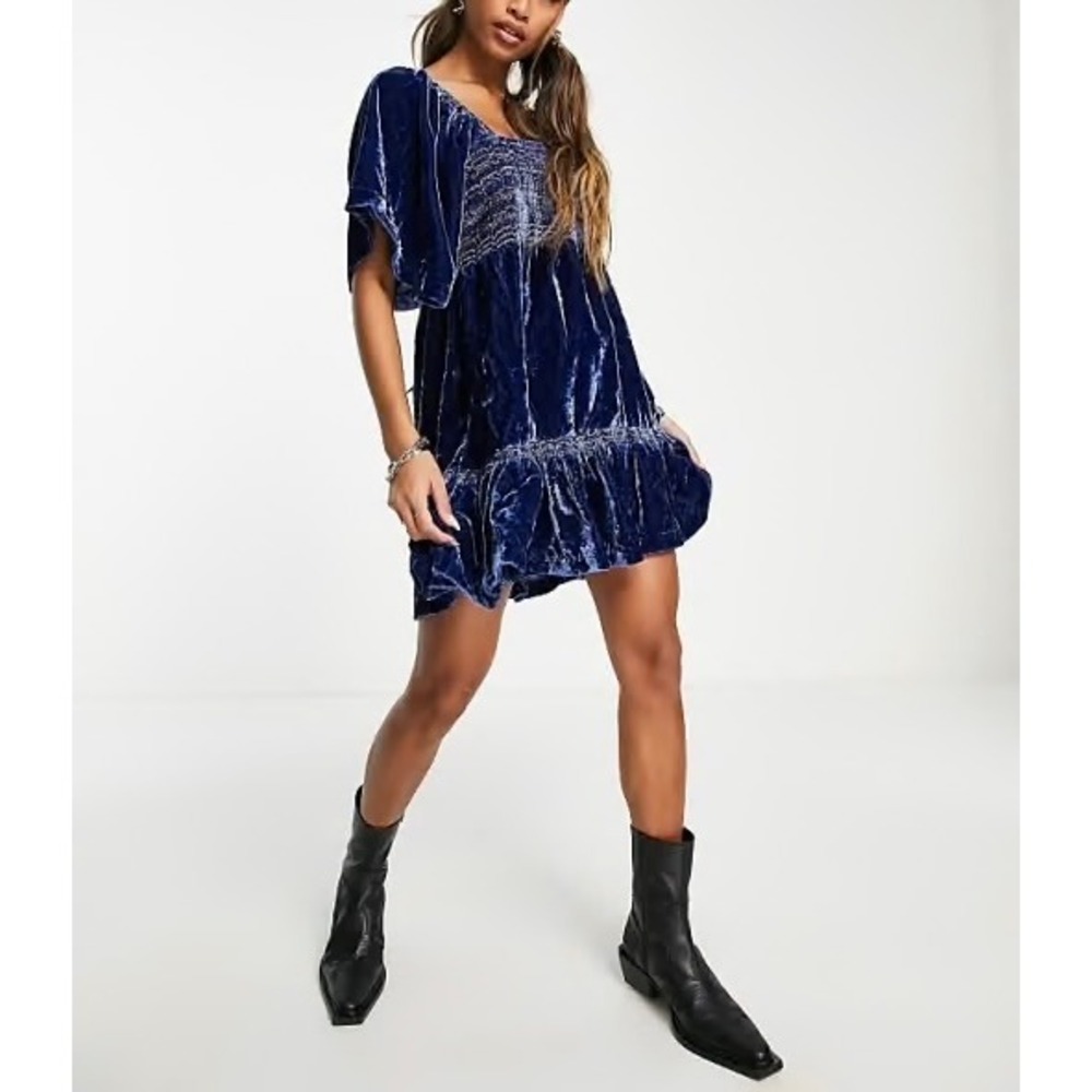 FREE PEOPLE Easy To Love Velvet Mini Dress Womens Small Blue Smocked Tie Back